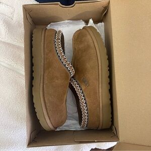 UGG tasmans chestnut